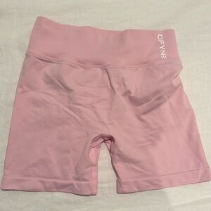 Dfyne dynamic shorts 4.5” size S